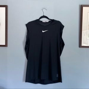 Nike Pro tank